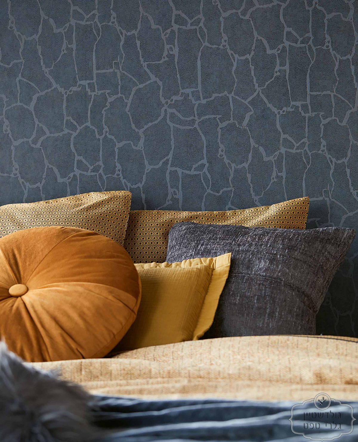 ⁦טפט דמוי עור ג'ירפה, יוקרתי, על בסיס נון וובן, בצבע  אפור שחור⁩ – תמונה ⁦2⁩