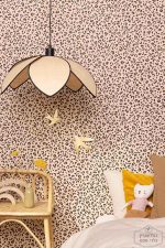 טפט נון וובן מנומר עם נגיעות של זהב\שחור על רקע בג'